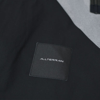 DESCENTE ALLTERRAIN [デサントオルテライン] LIGHTWEIGHT SHELL JACKET [DU5SWBA3M] ライトウェイトシェルジャケット・ナイロンジャケット・耐水性・透湿性・はっ水・防風・軽量・MEN'S [2025SS]