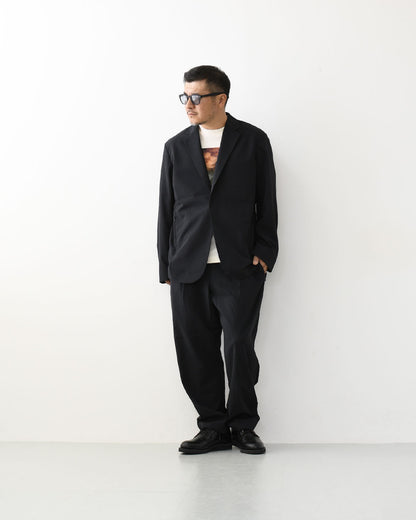 DESCENTE ALLTERRAIN [デサントオルテライン] TECH TAILORED JACKE [DU6SJKI2M] テックテイラードジャケット・綺麗目・ストレッチ素材・スタイリッシュ・ビジネス仕様・MEN'S [2026SS]