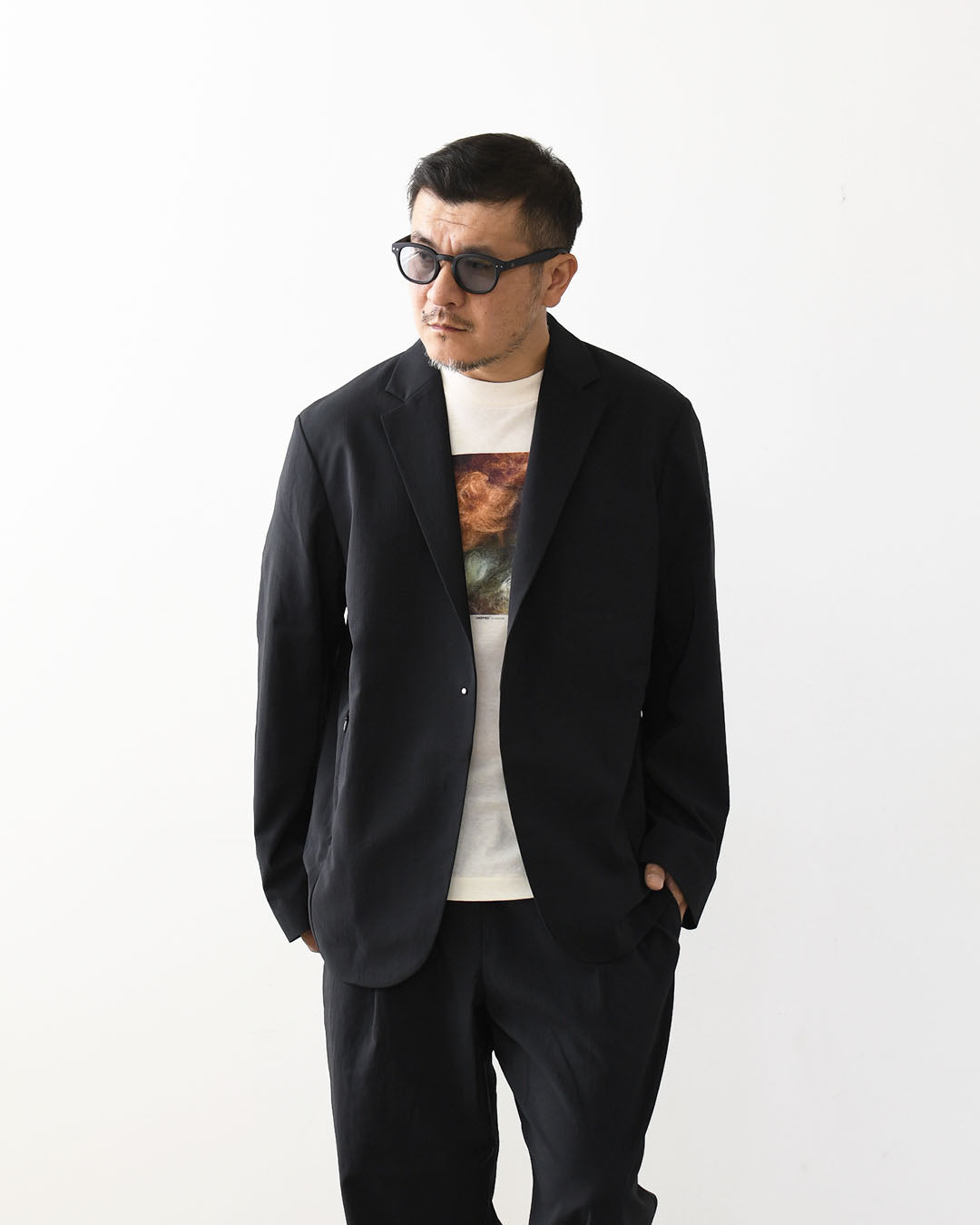 DESCENTE ALLTERRAIN [デサントオルテライン] TECH TAILORED JACKE [DU6SJKI2M] テックテイラードジャケット・綺麗目・ストレッチ素材・スタイリッシュ・ビジネス仕様・MEN'S [2026SS]
