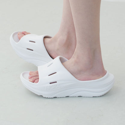 HOKA ONE ONE [ホカオネオネ] U ORA RECOVERY SLIDE 3 [1135061]  オラ リカバリー スライド 3 [2025AW]
