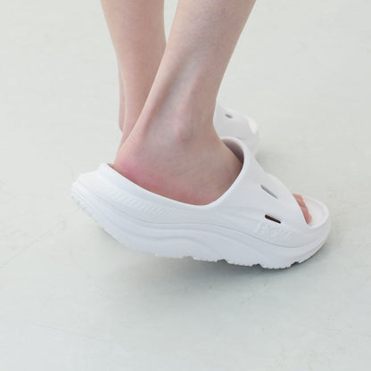HOKA ONE ONE [ホカオネオネ] U ORA RECOVERY SLIDE 3 [1135061]  オラ リカバリー スライド 3 [2025AW]