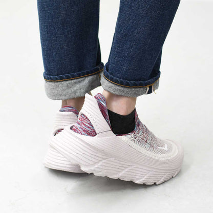 HOKA ONE ONE [ホカオネオネ] U VIBRANT BLOOM RESTORE TC [1162810] ビブラントブルーム リストア TC [2025SS]