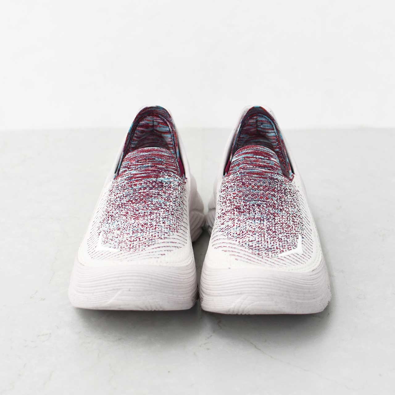 HOKA ONE ONE [ホカオネオネ] U VIBRANT BLOOM RESTORE TC [1162810] ビブラントブルーム リストア TC [2025SS]