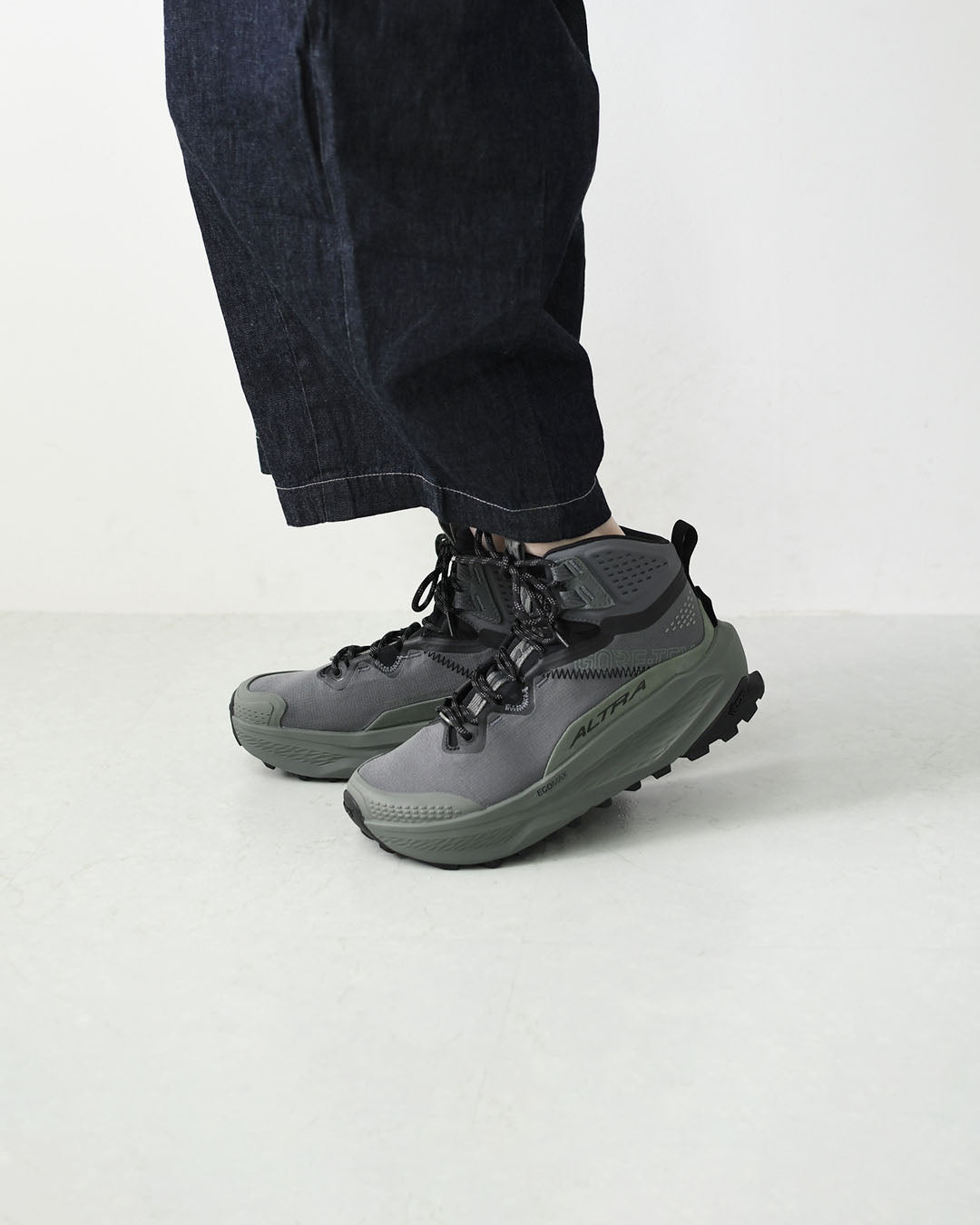 ALTRA [アルトラ] OLYMPUS 7 MID GTX W [AL0A85TJ] オリンパス 7 ミッド GTX・防水性・撥水性・透湿性・クロスカントリー・ロードランニング・トレイルラン・ハイキング・ファストパッキング・トレイルレーシングシューズ・LADY'S [2026AW]