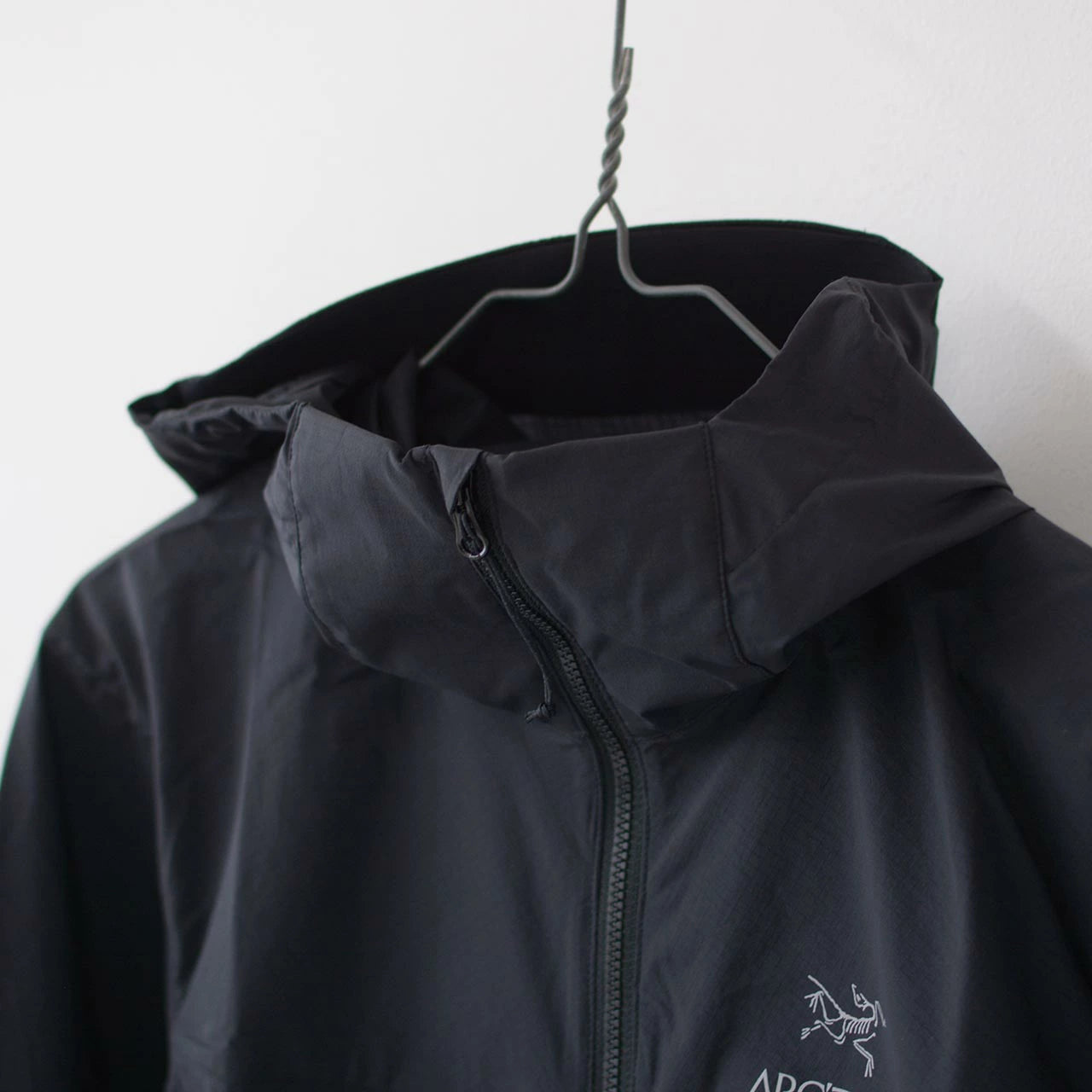 ARC'TERYX [アークテリクス正規代理店] Squamish Hoody Women's [X000006946]  スコーミッシュ フーディ ウィメンズ [2025AW]