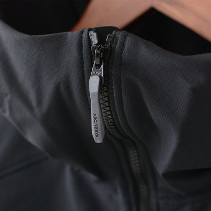 ARC'TERYX [アークテリクス正規代理店] Gamma Hoody Women's [X000010561] ガンマ フーディ ウィメンズ・フードジャケット・ソフトシェル・ナイロンジャケット・ハイキング・トレッキング・耐候性・伸縮性・保温・LADY'S [2025AW]