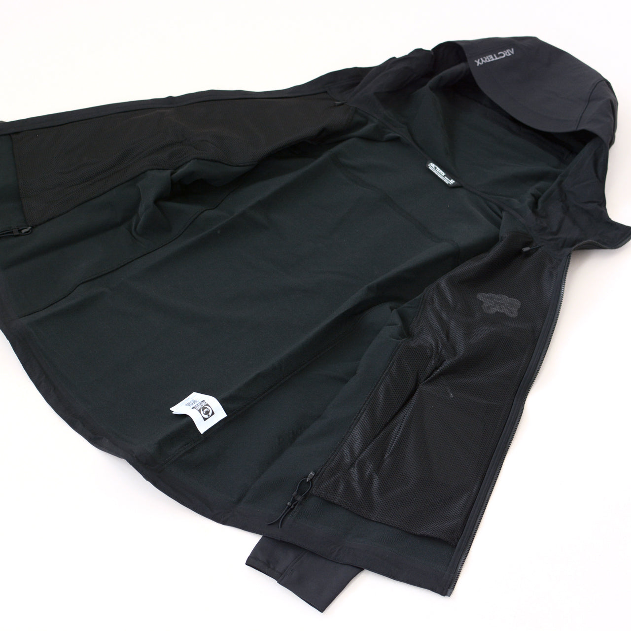 ARC'TERYX [アークテリクス正規代理店] Gamma Hoody Women's [X000010561] ガンマ フーディ ウィメンズ・フードジャケット・ソフトシェル・ナイロンジャケット・ハイキング・トレッキング・耐候性・伸縮性・保温・LADY'S [2025AW]