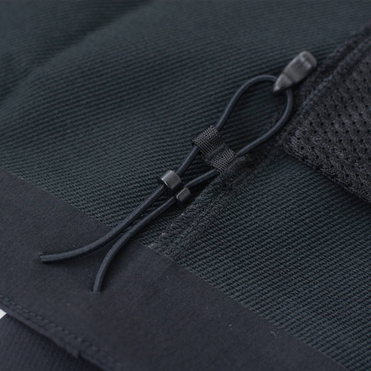 ARC'TERYX [アークテリクス正規代理店] Gamma Hoody Women's [X000010561] ガンマ フーディ ウィメンズ・フードジャケット・ソフトシェル・ナイロンジャケット・ハイキング・トレッキング・耐候性・伸縮性・保温・LADY'S [2025AW]