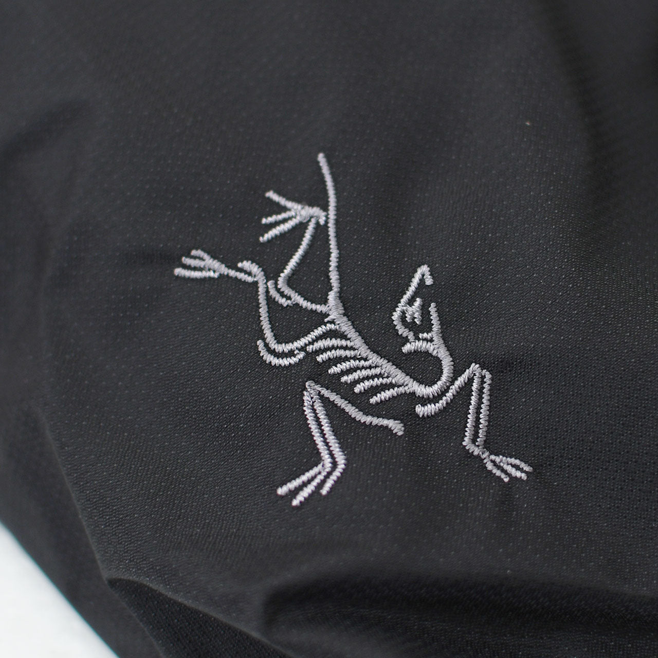 ARC'TERYX [アークテリクス正規代理店] Heliad Crossbody [X000010359] ヒリアド クロスボディバック [2026SS]