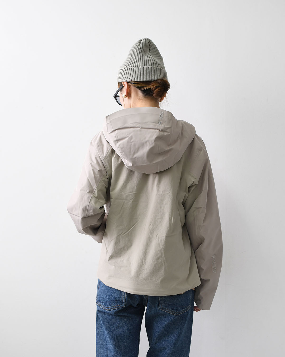 ARC'TERYX [アークテリクス正規代理店] Solano Insulated Hoody W [X000010542] ソラノ インサレーテッド フーディ ウィメンズ・フードジャケット・ハイキング・保温性・耐候性・換気性・伸縮性・LADY'S [2025AW]