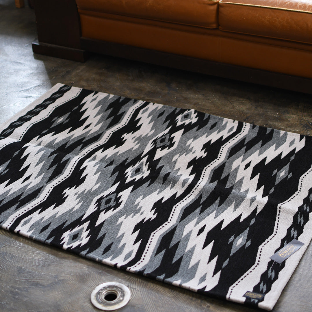 PENDLETON [ペンドルトン] Kitchen Large Mat [19804261] キッチンラージマット・キッチンマット・ラグマット・ペンドルトンパターン・玄関マット・ラージ・大きめサイズ・インテリア・ラグ・MEN'S / LADY'S [2026AW]