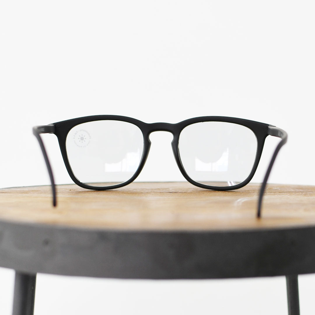 IZIPIZI [イジピジ] #E SUN 調光レンズ [e-sun-shade] SUN LIGHT ADAPTIVE・サングラス・スキー・スノーボード・アウトドア・フェス・日よけ・UVカット・夏小物・アクセサリー・アイガード・MEN'S / LADY'S [2026AW]