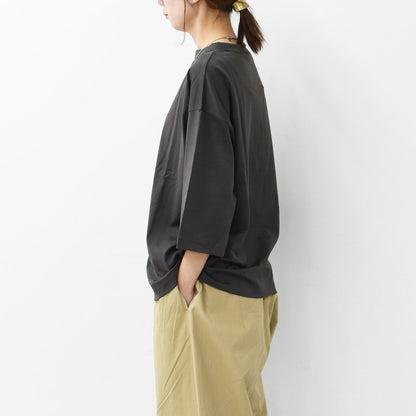 Handvaerk [ハンドバーク] W 60/2 BOTTLE NECK 3/4 SLEEVE T-SHIRT SOLID [6207] 60/2 ボトルネックTシャツ SOLID [2026SS]