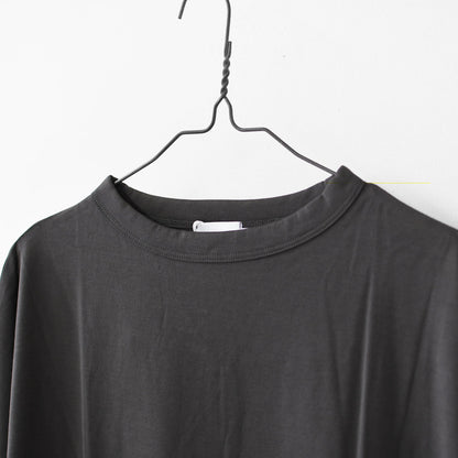 Handvaerk [ハンドバーク] W 60/2 BOTTLE NECK 3/4 SLEEVE T-SHIRT SOLID [6207] 60/2 ボトルネックTシャツ SOLID [2026SS]