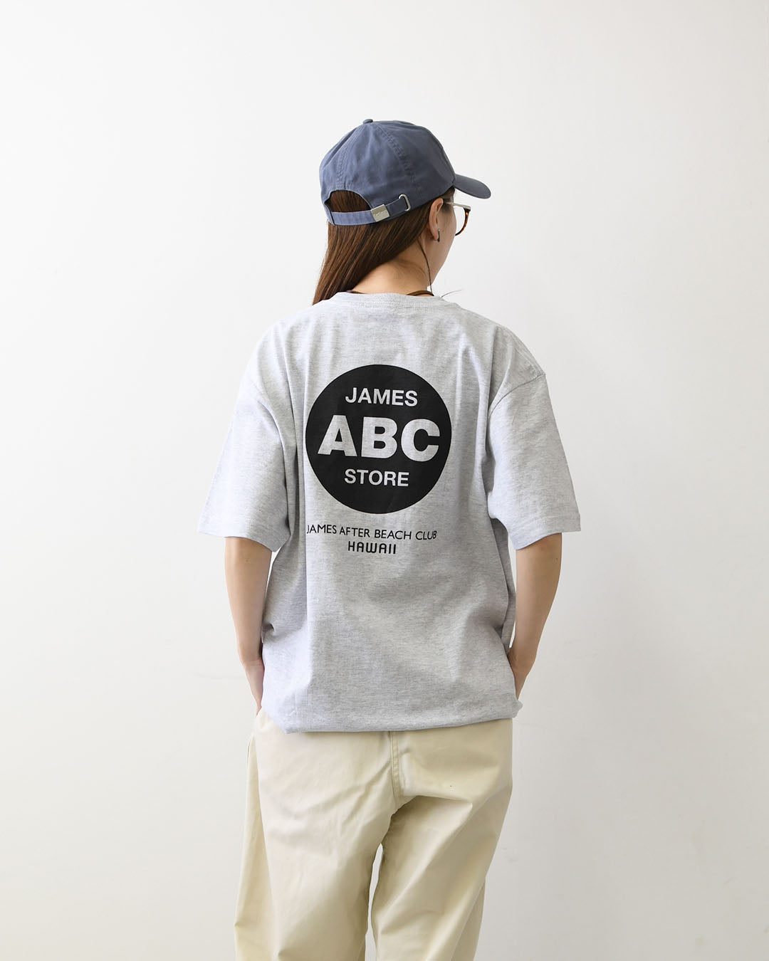 JAMES [ジェームス] JAMES ABC Pocket T-shirt [JHT102] ジェームス エービーシー ポケットTシャツ・ポケットTシャツ・Tシャツ・半袖・バックプリント・プリントシャツ・ロゴTシャツ・LADY'S [2026SS]