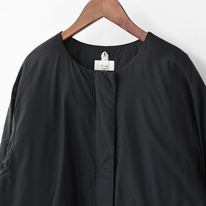 NANGA [ナンガ] NO COLLAR DOWN COAT [ND2442-1C600] ノーカラーダウンコート (ウィメンズ)・ダウンコート・ノーカラー・シンプル・ロング丈・アウター・LADY'S [2025AW]