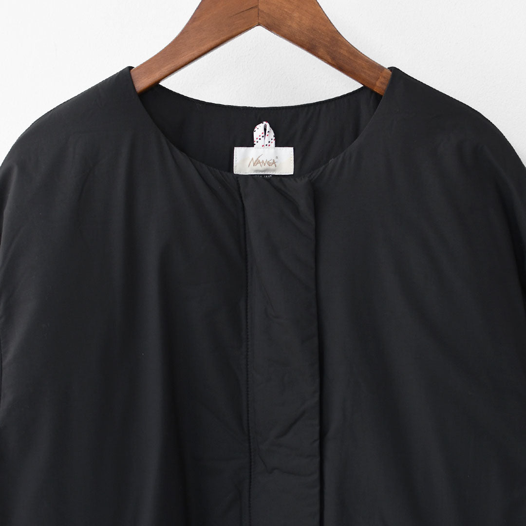 NANGA [ナンガ] NO COLLAR DOWN COAT [ND2442-1C600] ノーカラーダウンコート (ウィメンズ)・ダウンコート・ノーカラー・シンプル・ロング丈・アウター・LADY'S [2025AW]