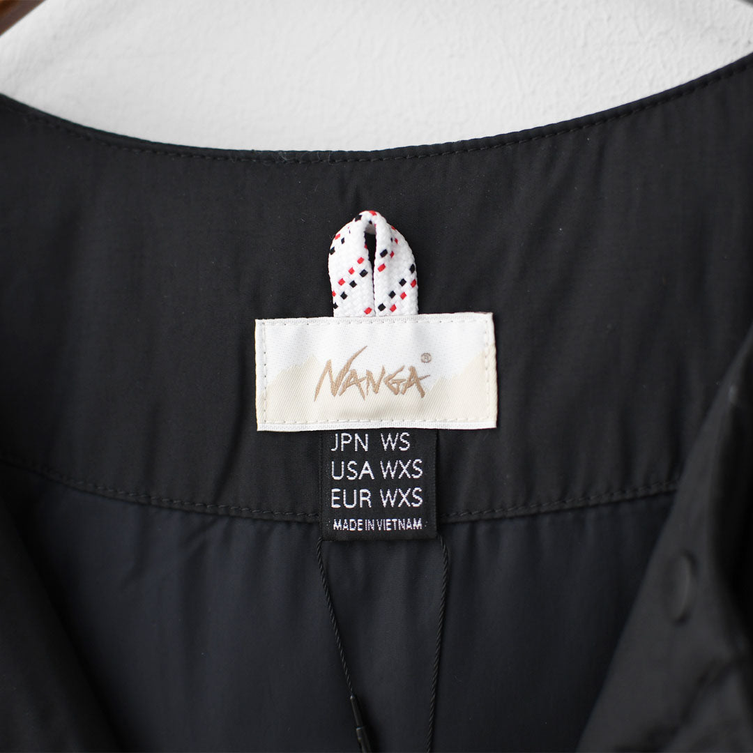 NANGA [ナンガ] NO COLLAR DOWN COAT [ND2442-1C600] ノーカラーダウンコート (ウィメンズ)・ダウンコート・ノーカラー・シンプル・ロング丈・アウター・LADY'S [2025AW]