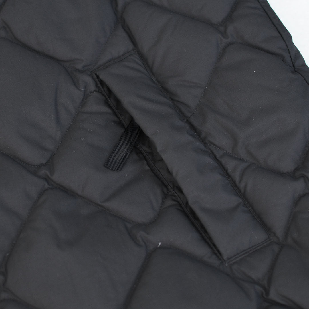 NANGA [ナンガ] RIB COLLAR QUILTED DOWN COAT W [ND2442-1C603] リブカラーキルティッド ダウンコート(ウィメンズ)・ダウンコート・キルトダウンコート・防寒・焚き火・アウトドア・キャンプ・LADY'S [2025AW]