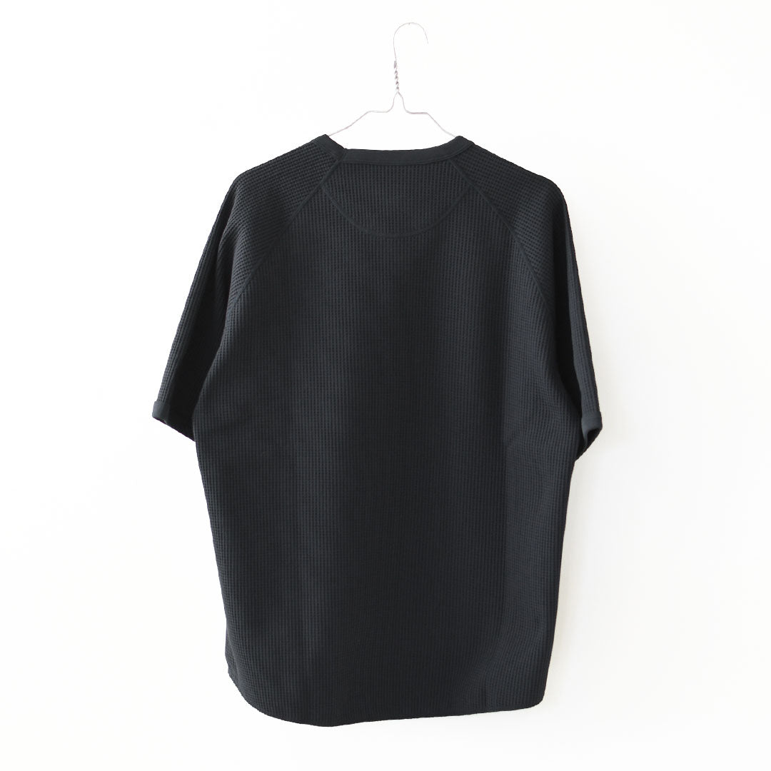 GOLDWIN [ゴールドウィン] WF Light T-shirt [GL65143] ワッフルライトティーシャツ（ユニセックス）・サーマル生地・Tシャツ・UVプロテクト・抗菌防臭機能・アウトドア・キャンプ・MEN'S / LADY'S [2026SS]