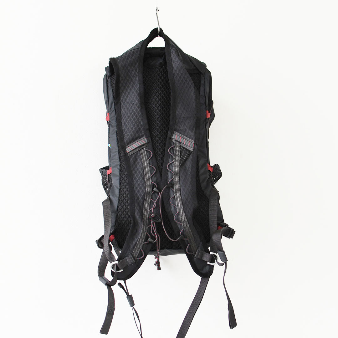 KLATTERMUSEN [クレッタルムーセン] Tjalve 2.0 Backpack 10L [10166] ティヤルベ 2.0 バックパック 10L ・バックパック・ファストハイク・トレイルランニング・軽量・MEN'S / LADY'S [2026AW]