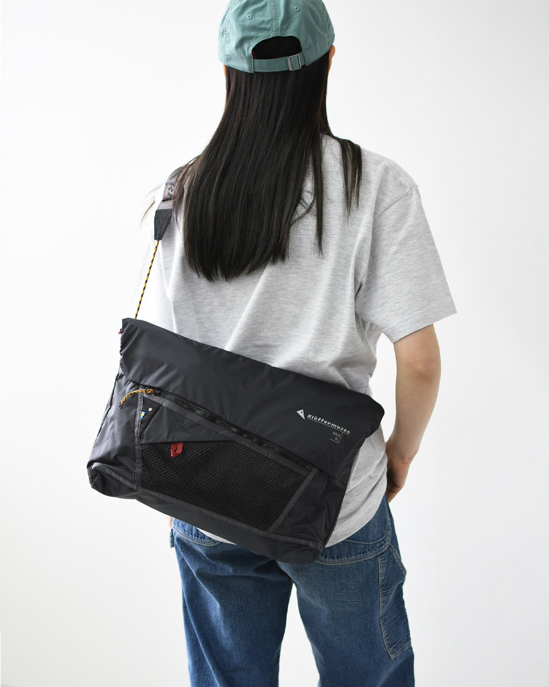 KLATTERMUSEN [クレッタルムーセン] Grid Messenger Bag [10207] グリッド メッセンジャー バッグ・メッセンジャーバッグ・ライトウェイト・ショルダーバッグ・サコッシュ・MEN'S / LADY'S [2026SS]