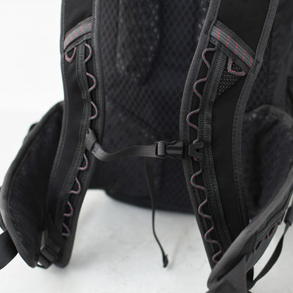 KLATTERMUSEN [クレッタルムーセン] Gilling Backpack 20L [10460] ギリング 20L・バックパック・ライトウェイトバックパック・ハイキング・トレッキング・MEN'S / LADY'S [2026SS]