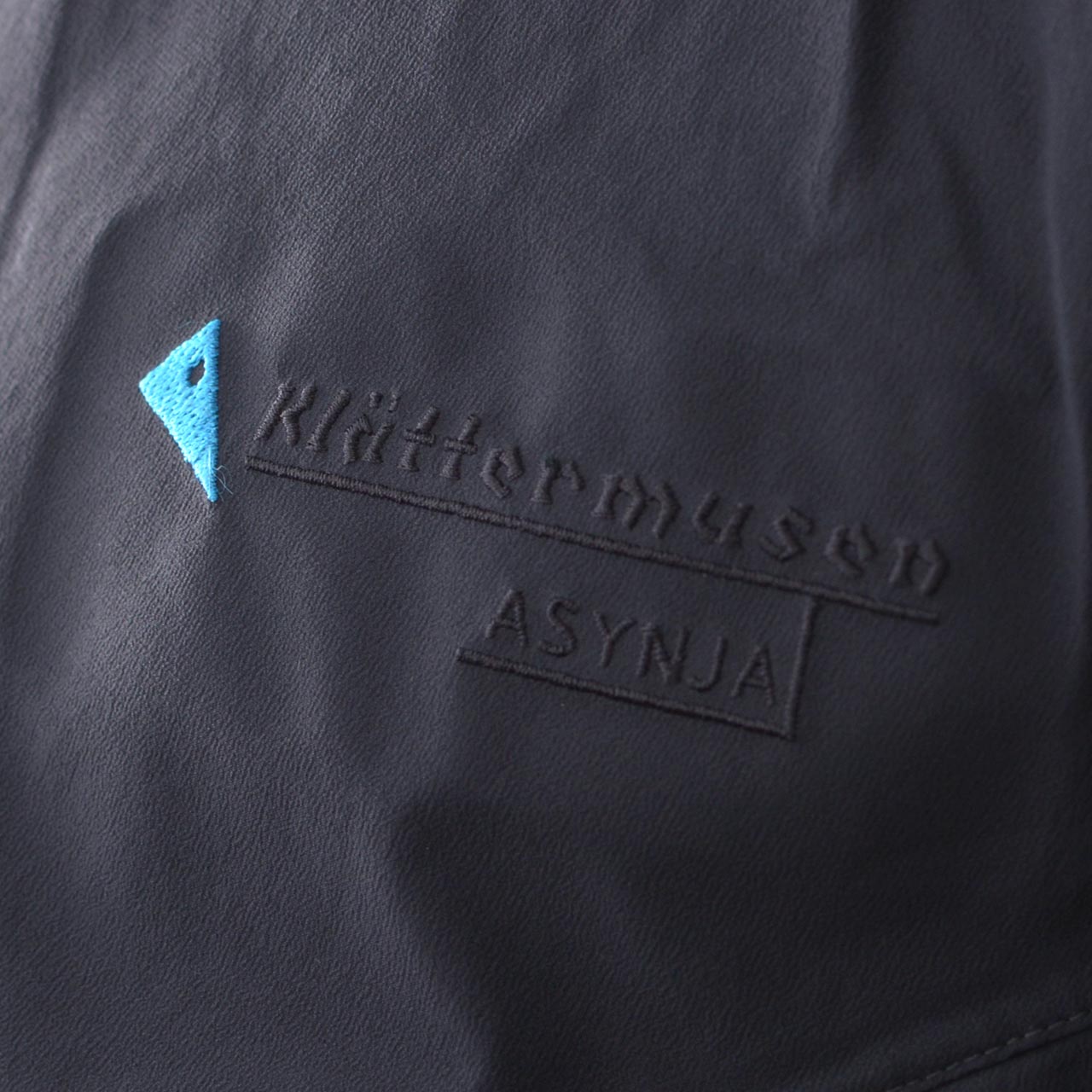 KLATTERMUSEN [クレッタルムーセン] ASYNJA JKT M [10651M11] アシーニャ ジャケット メンズ・フード付きジャケット・レインウエア・アウトドア・ハイキング・トレッキング・MEN'S [2025AW]