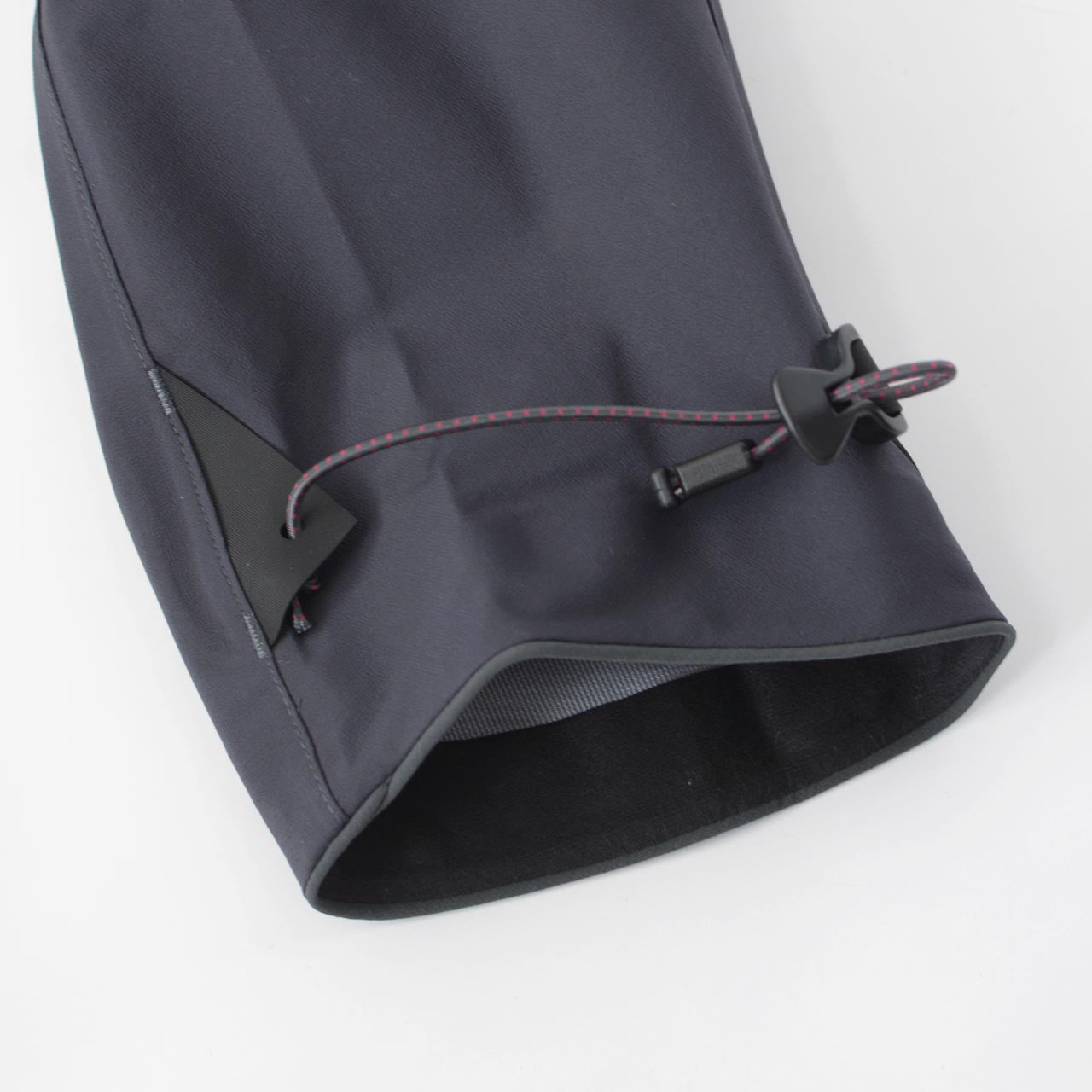 KLATTERMUSEN [クレッタルムーセン] ASYNJA JKT M [10651M11] アシーニャ ジャケット メンズ・フード付きジャケット・レインウエア・アウトドア・ハイキング・トレッキング・MEN'S [2025AW]