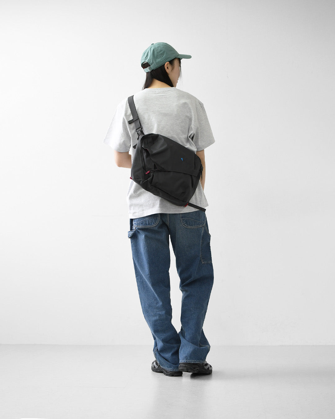 KLATTERMUSEN [クレッタルムーセン] Gaut Messenger Bag [40460U21] ガウト メッセンジャー バッグ・メッセンジャーバッグ・ショルダーバッグ・アウトドア・キャンプ・MEN'S / LADY'S [2026SS]