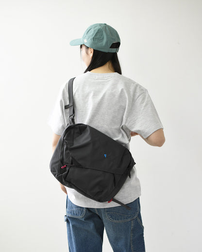KLATTERMUSEN [クレッタルムーセン] Gaut Messenger Bag [40460U21] ガウト メッセンジャー バッグ・メッセンジャーバッグ・ショルダーバッグ・アウトドア・キャンプ・MEN'S / LADY'S [2026SS]