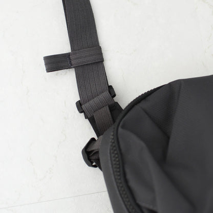 KLATTERMUSEN [クレッタルムーセン] Gaut Messenger Bag [40460U21] ガウト メッセンジャー バッグ・メッセンジャーバッグ・ショルダーバッグ・アウトドア・キャンプ・MEN'S / LADY'S [2026SS]
