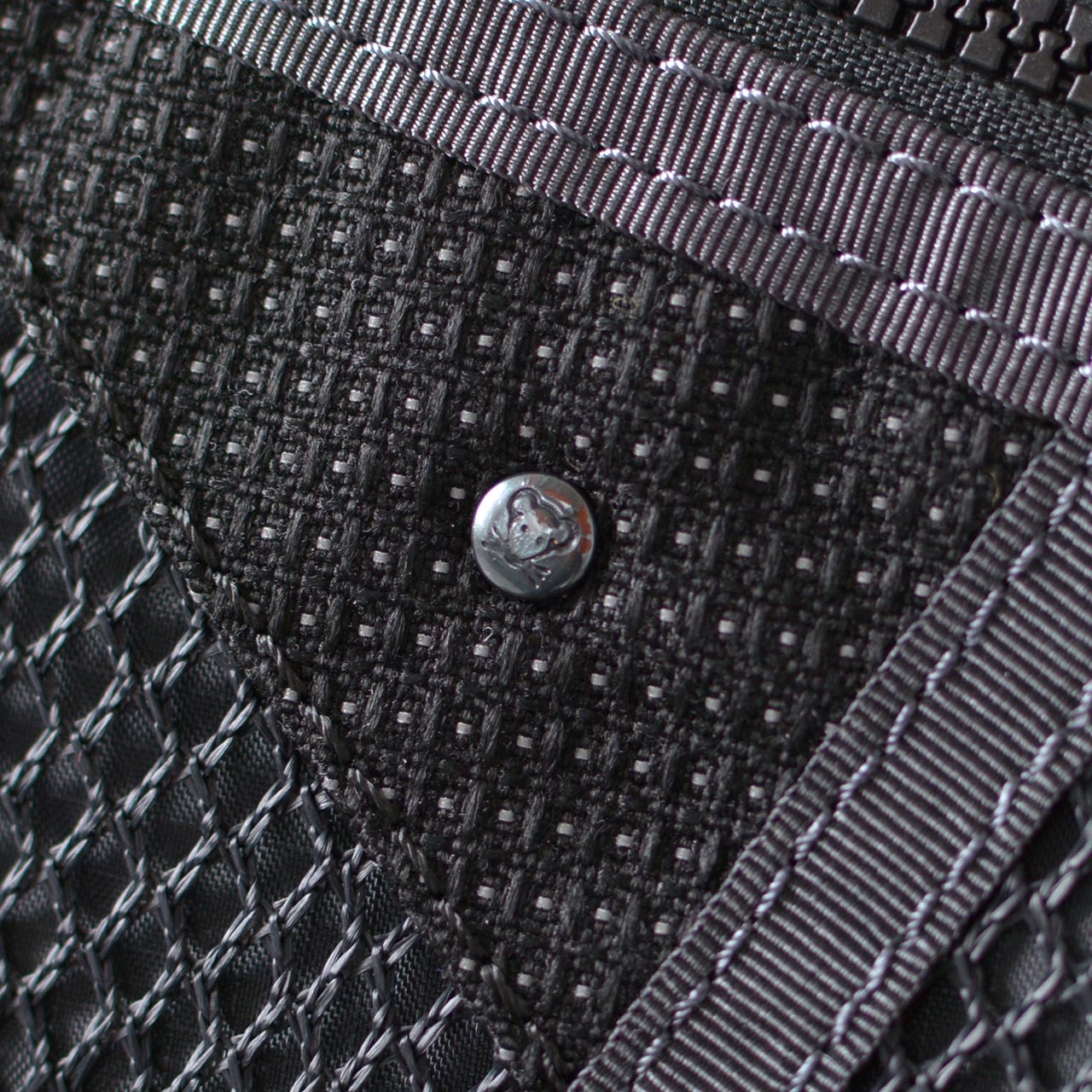 KLATTERMUSEN [クレッタルムーセン] Algir Accessory Bag Large [41425U01]  アルギア アクセサリバッグ L・サコッシュ・ワンショルダー・ポーチ・ポシェット・キャンプ・アウトドア・MEN'S/LADY'S［2025AW］