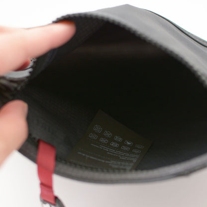 KLATTERMUSEN [クレッタルムーセン] Hrid WP Accessory Bag 1.5L [10559] フリッド ウォータープルーフ アクセサリバッグ 1.5L・サコッシュ・ワンショルダー・ポーチ・ポシェット・キャンプ・アウトドア・MEN'S / LADY'S [2025AW]