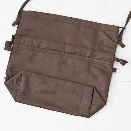 KHA:KI [カーキ] SUEDE CONVERTIBLE BAG [MIL26SBG3048] スエードコンバーチブルバッグ・２WAY・スエード調・巾着・ポーチ・コンパクト・ショルダー・LADY'S [2026AW]