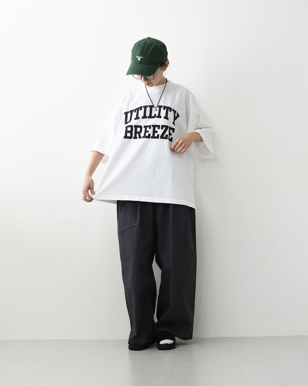 KHA:KI [カーキ] WIDE TEE -UTILITY BREEZE- [MIL26SCS3498] ワイドTシャツ -ユーティリティブリーズ-・ロゴティー・七分袖・カレッジプリント・ワイドボックスシルエット・ゆったり・ピグメント加工・LADY'S [2026SS]