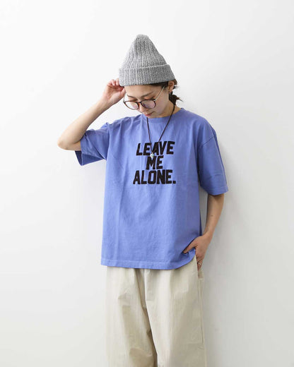 KHA:KI [カーキ] BOX TEE -LEAVE ME ALONE- [MIL26SCS3500] ボックスTシャツ -リーブミーアローン-・ゆったりシルエット・ワイドボックスシルエット・ロゴTシャツ・ショートスリーブ・LADY'S [2026AW]