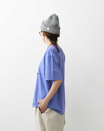 KHA:KI [カーキ] BOX TEE -LEAVE ME ALONE- [MIL26SCS3500] ボックスTシャツ -リーブミーアローン-・ゆったりシルエット・ワイドボックスシルエット・ロゴTシャツ・ショートスリーブ・LADY'S [2026AW]