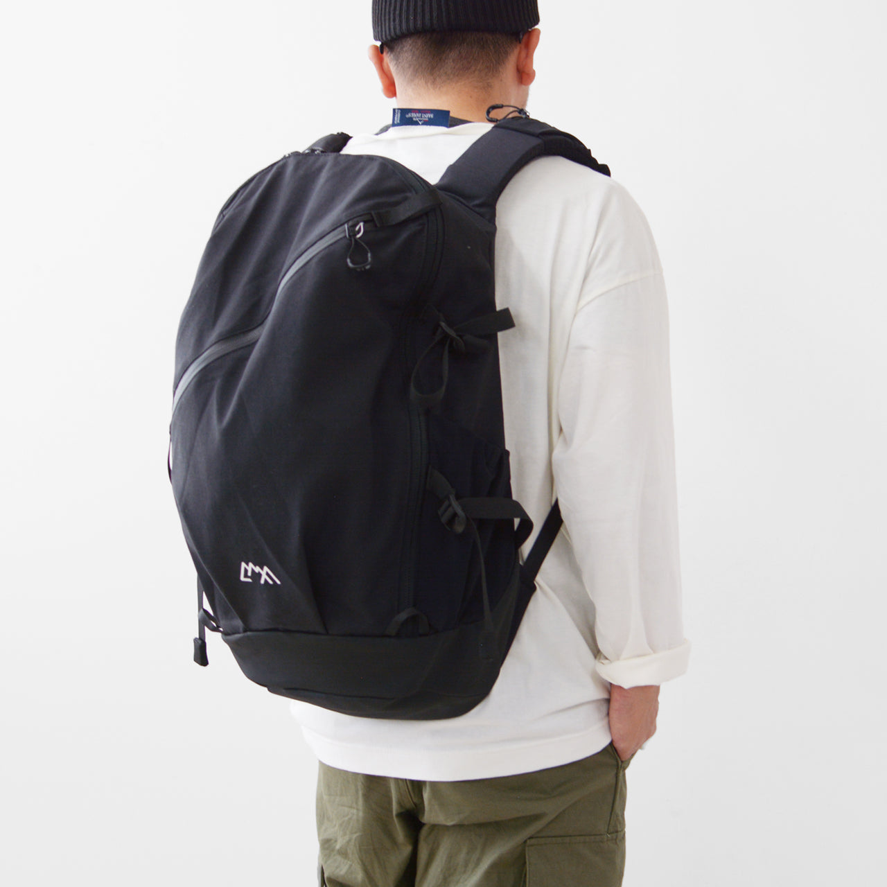 CMF OUTDOOR GARMENT [コムフィアウトドアガーメント] BACKPACKERZ 32 SMOOTH NYLON [CMF2402-AC23] バックパッカーズ32 スムースナイロン[2024AW]