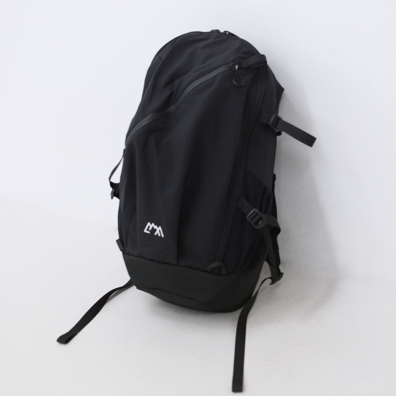 CMF OUTDOOR GARMENT [コムフィアウトドアガーメント] BACKPACKERZ 32 SMOOTH NYLON [CMF2402-AC23] バックパッカーズ32 スムースナイロン[2024AW]