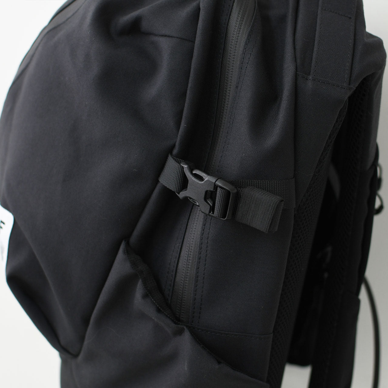 CMF OUTDOOR GARMENT [コムフィアウトドアガーメント] WEEKENDERZ SMOOTH NYLON [CMF2501-AC29] ウィークエンダーズ スムースナイロン [2025SS]