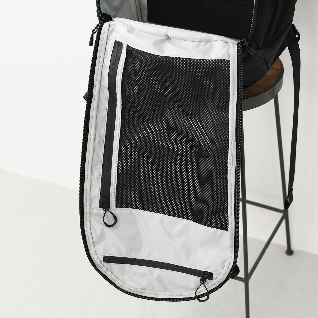 CMF OUTDOOR GARMENT [コムフィアウトドアガーメント] BACKPACKERZ 32 X-PAC [CMF2501-AC32] バックパッカーズ32 X-PAC [2025SS]