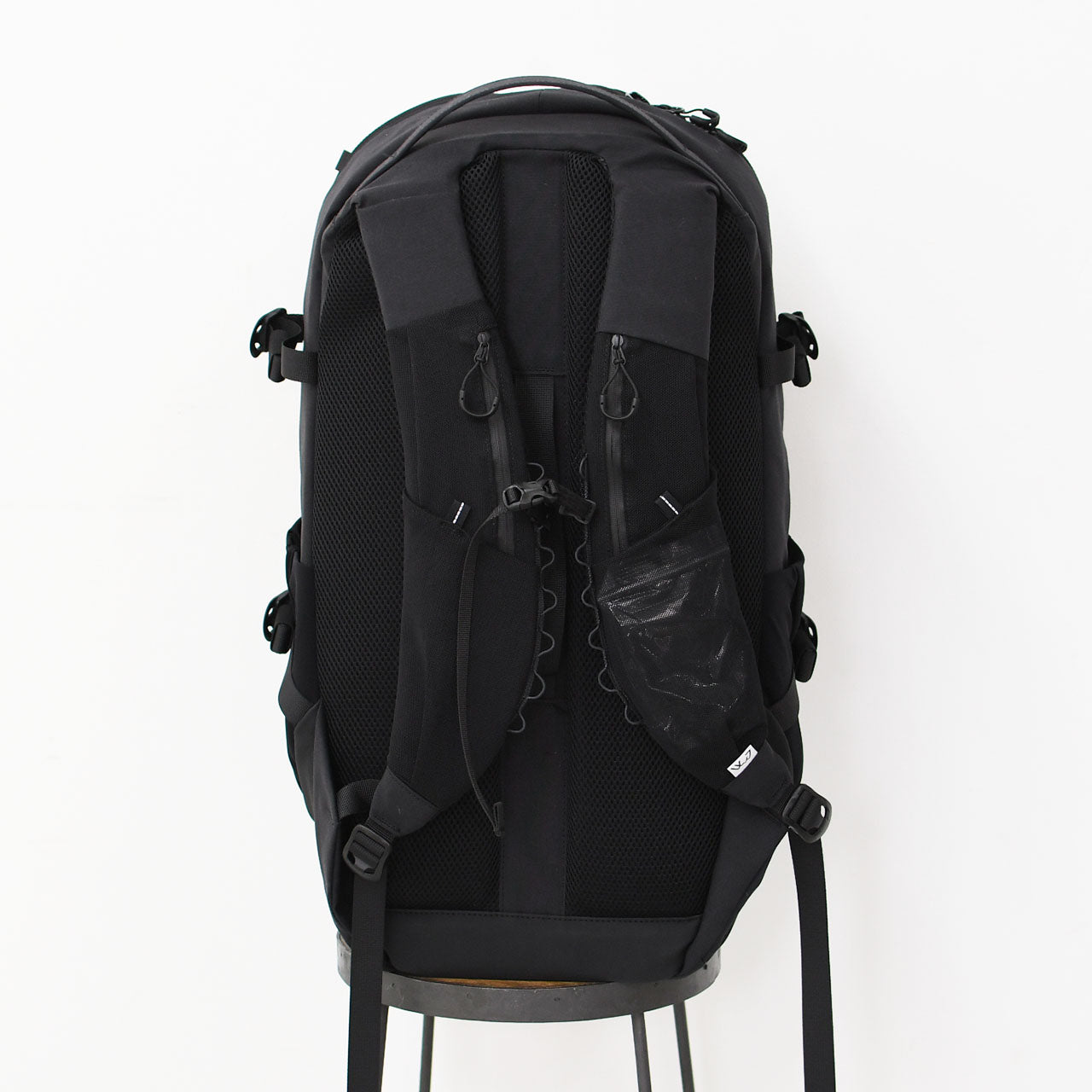 CMF OUTDOOR GARMENT [コムフィアウトドアガーメント] BACKPACKERZ 32 SMOOTH NYLON [CMF2501-AC33] バックパッカーズ32 スムースナイロン [2025SS]
