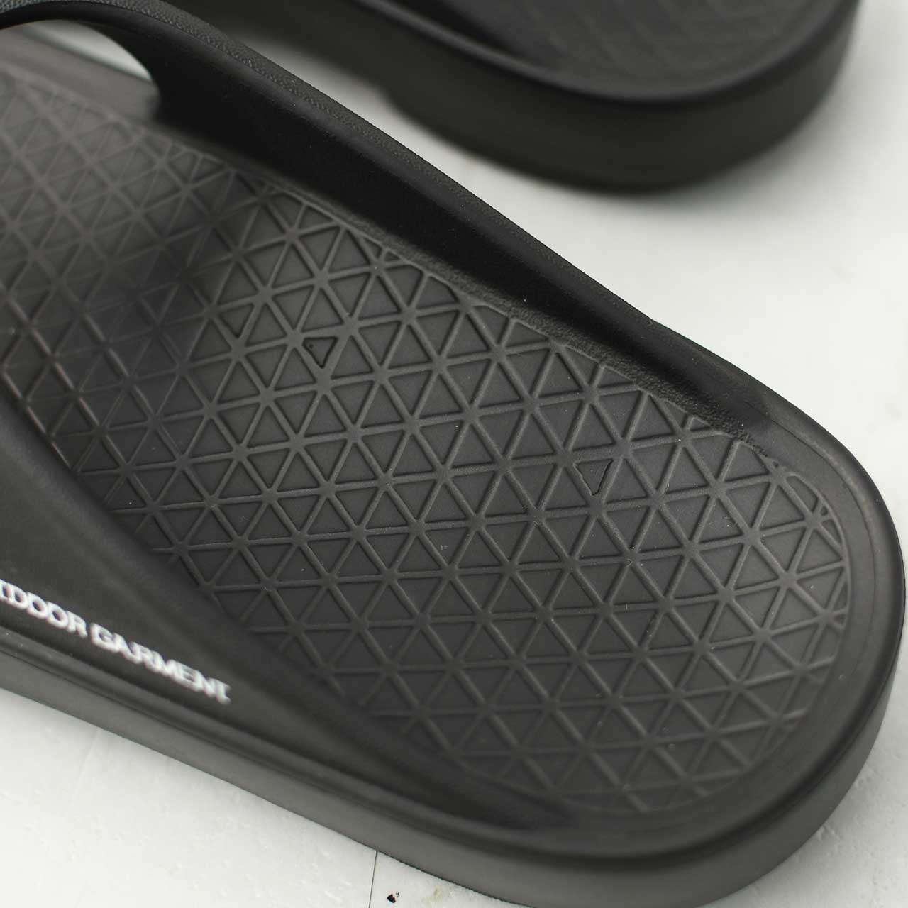 CMF OUTDOOR GARMENT [コムフィアウトドアガーメント] CMF RECOVERY SANDAL [CMF2501-AC39] リカバリーサンダル [2025SS]