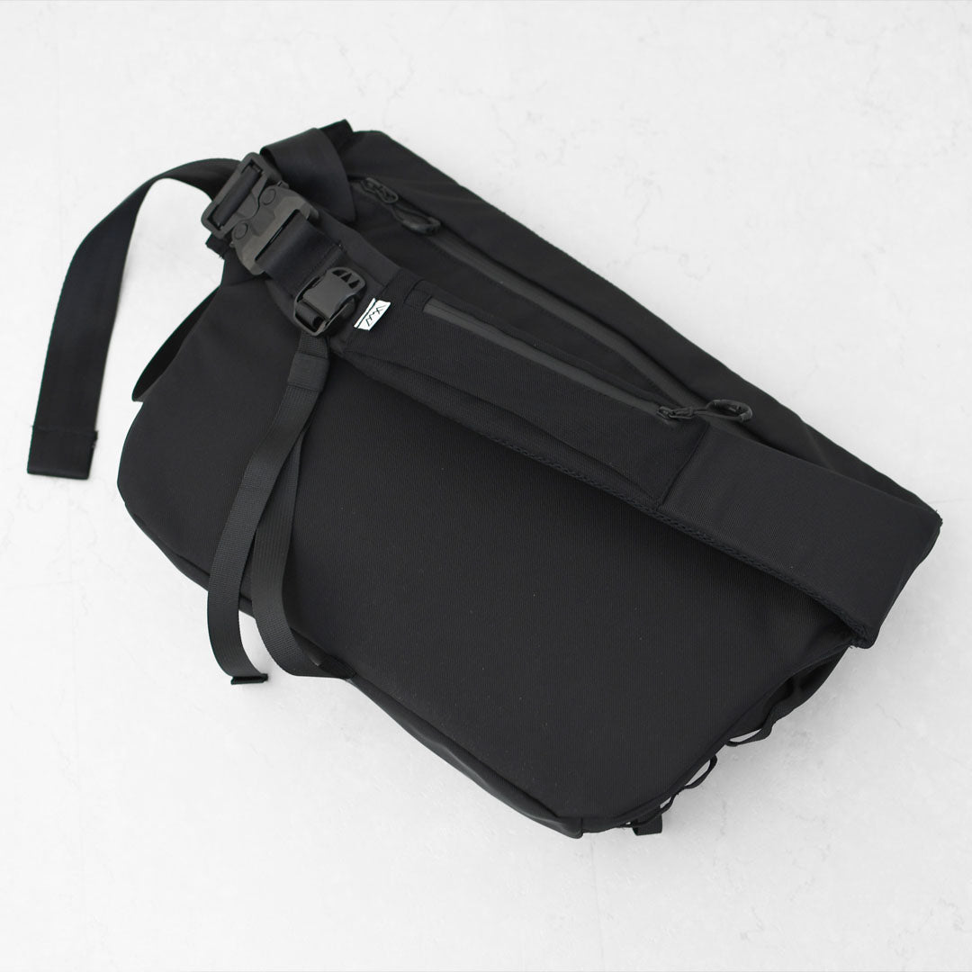 CMF OUTDOOR GARMENT [コムフィアウトドアガーメント] MESSENGER BAG [CMF2502-AC24] メッセンジャーバッグ・アウトドア・キャンプ・タウンユース・MEN'S / LADY'S [2025AW]