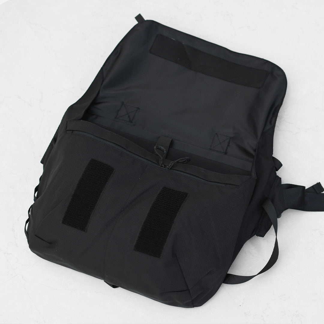 CMF OUTDOOR GARMENT [コムフィアウトドアガーメント] MESSENGER BAG [CMF2502-AC24] メッセンジャーバッグ・アウトドア・キャンプ・タウンユース・MEN'S / LADY'S [2025AW]