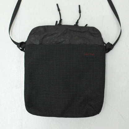 CMF OUTDOOR GARMENT [コムフィアウトドアガーメント] SMART POUCH ULTRA100X  [CMF2601-AC16]  [2026SS]