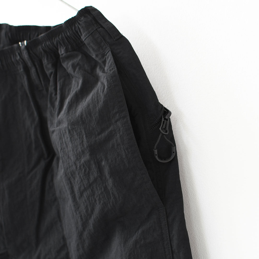 CMF OUTDOOR GARMENT [コムフィアウトドアガーメント] BUG PANTS [CMF2601-P07] ビッグパンツ・ナイロンパンツ・吸水速乾・キャンプ・アウトドア・アクティビティMEN'S / LADY'S [2026SS]
