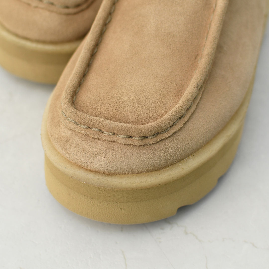 Clarks [クラークス正規販売店] Meare Rooey [26182505/26182839] メアルーイ・ダークサンドラインド・ブラックスエードラインド・レディースブーツ・ショートブーツ・プルオンブーツ・スエード・カジュアル・LADY'S [2025AW]