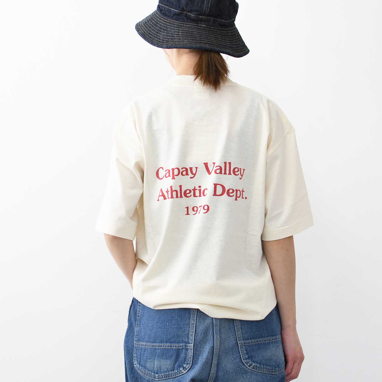 UNDYED [アンダイド] 30PV S/S PtTee(CV ATHLETIC) [UNS25SST001B] 30PVショートスリーブプリントTシャツ(CV ATHLETIC) [2025SS]